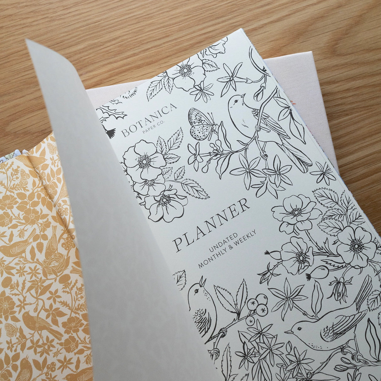 Botanica Paper Co. Linen Bound Undated Weekly Planner - Song Birds